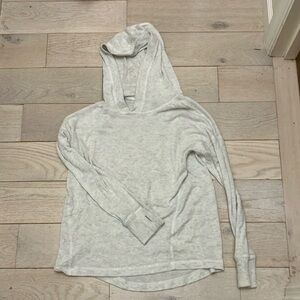 Relaxed Gray Long Sleeve Hoodie with Thumbholes